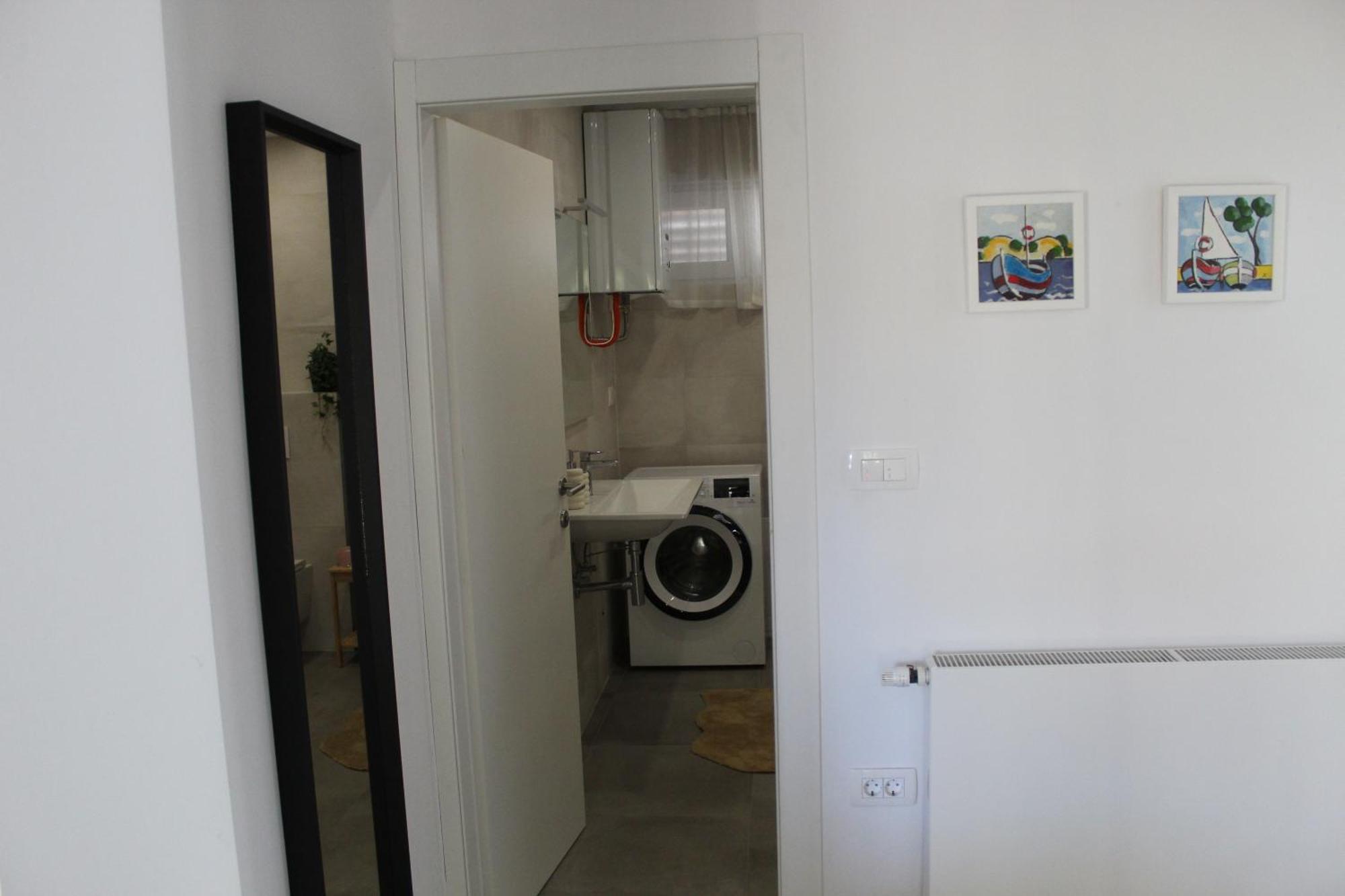 Marin Apartment *